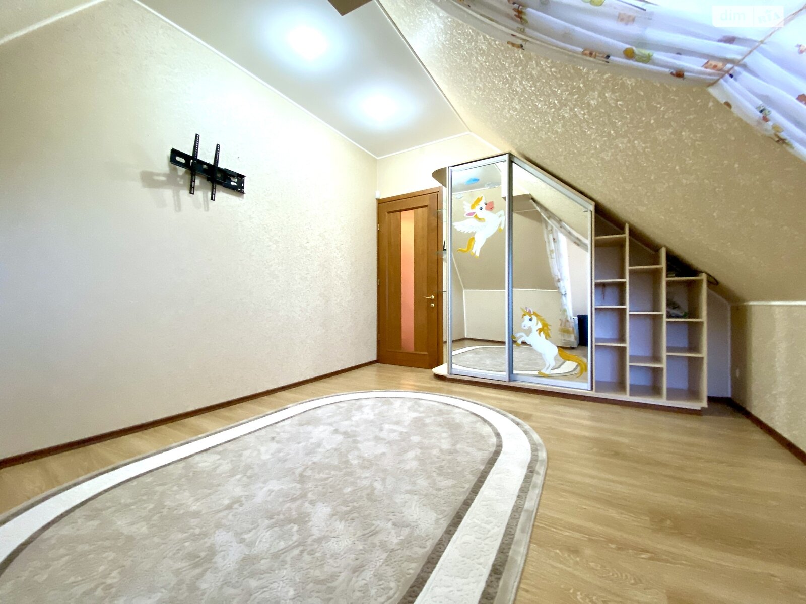 двухэтажный дом с гаражом, 212 кв. м, шлакоблок. Продажа в Николаеве район Широкая Балка фото 1