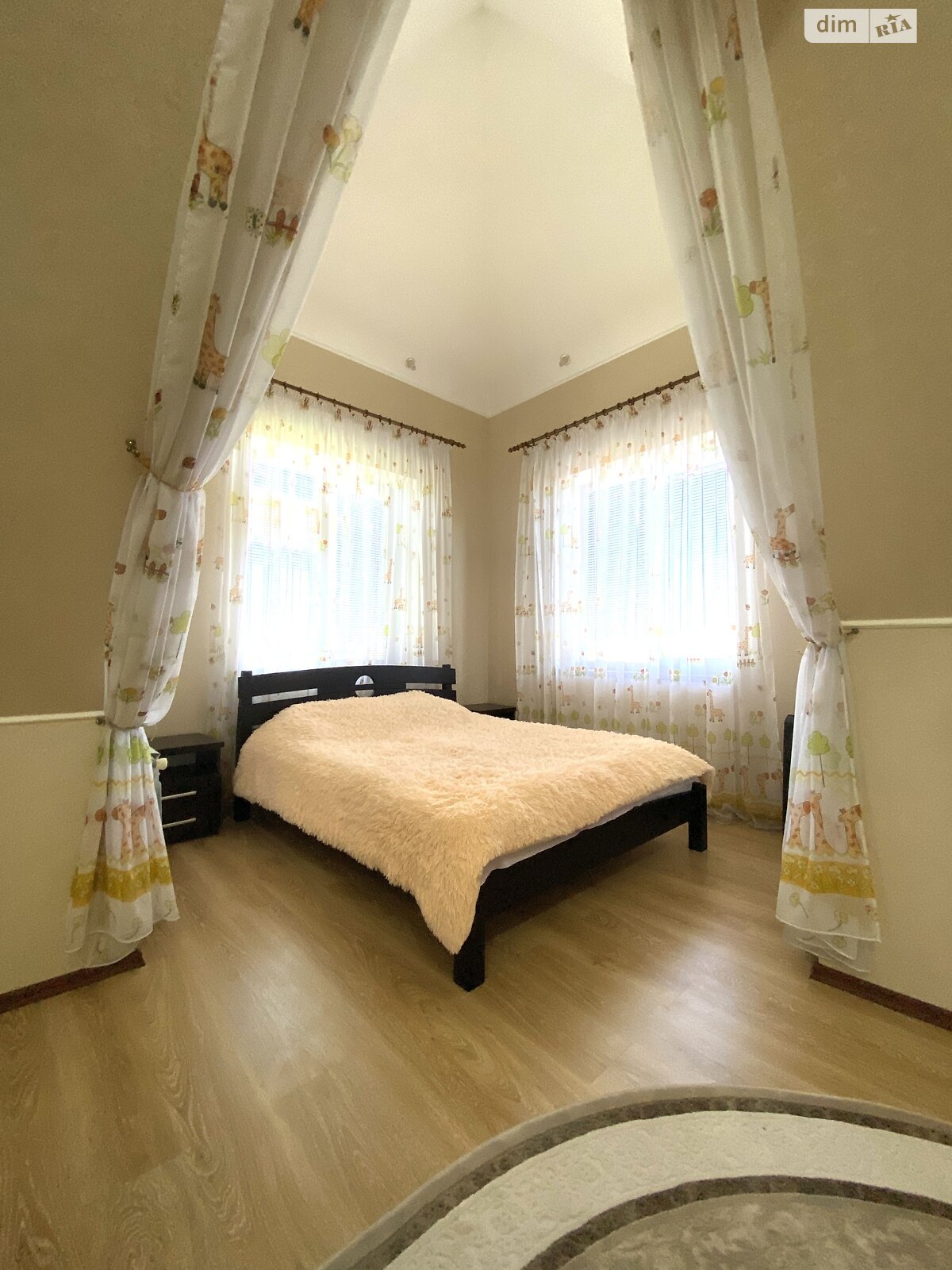 двухэтажный дом с гаражом, 212 кв. м, шлакоблок. Продажа в Николаеве район Корабельный фото 1 двухэтажный дом с гаражом, 212 кв. м, шлакоблок. Продажа в Николаеве район Корабельный фото 1