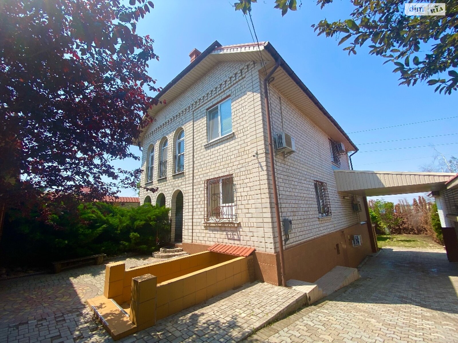 двухэтажный дом с балконом, 247 кв. м, кирпич. Продажа в Николаеве район Широкая Балка фото 1
