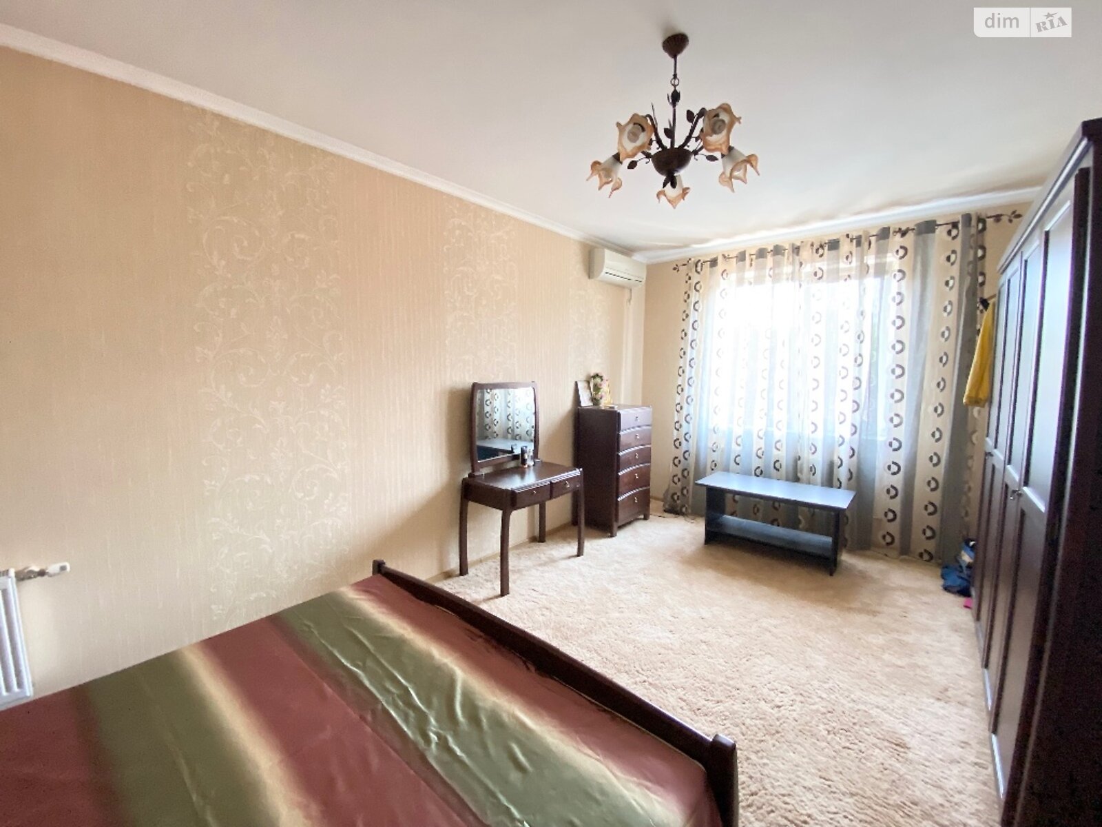 двухэтажный дом с отоплением, 246.6 кв. м, кирпич. Продажа в Николаеве район Широкая Балка фото 1 двухэтажный дом с отоплением, 246.6 кв. м, кирпич. Продажа в Николаеве район Широкая Балка фото 1