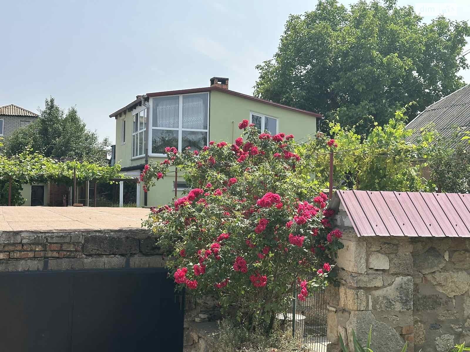 двухэтажный дом с верандой, 56 кв. м, бутовый камень. Продажа в Николаеве район Широкая Балка фото 1 двухэтажный дом с верандой, 56 кв. м, бутовый камень. Продажа в Николаеве район Широкая Балка фото 1