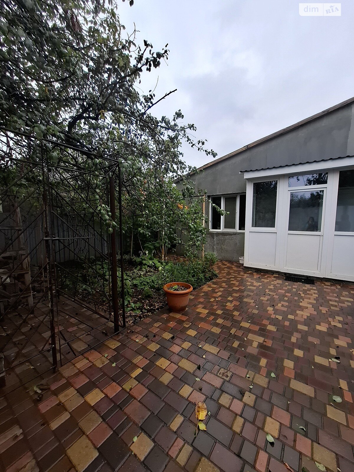 одноповерховий будинок з гаражем, 100 кв. м, цегла. Продаж в Миколаєві, район Широка Балка фото 1 одноповерховий будинок з гаражем, 100 кв. м, цегла. Продаж в Миколаєві, район Широка Балка фото 1