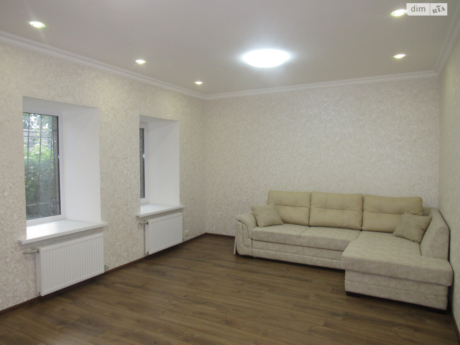 двухэтажный дом с верандой, 205 кв. м, ракушечник (ракушняк). Продажа в Николаеве район Соляные фото 1 двухэтажный дом с верандой, 205 кв. м, ракушечник (ракушняк). Продажа в Николаеве район Соляные фото 1