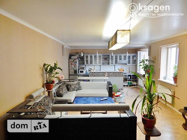 Продажа дома, 204м², Николаев, р‑н. Соляные, Школьная улица Продажа дома, 204м², Николаев, р‑н. Соляные, Школьная улица