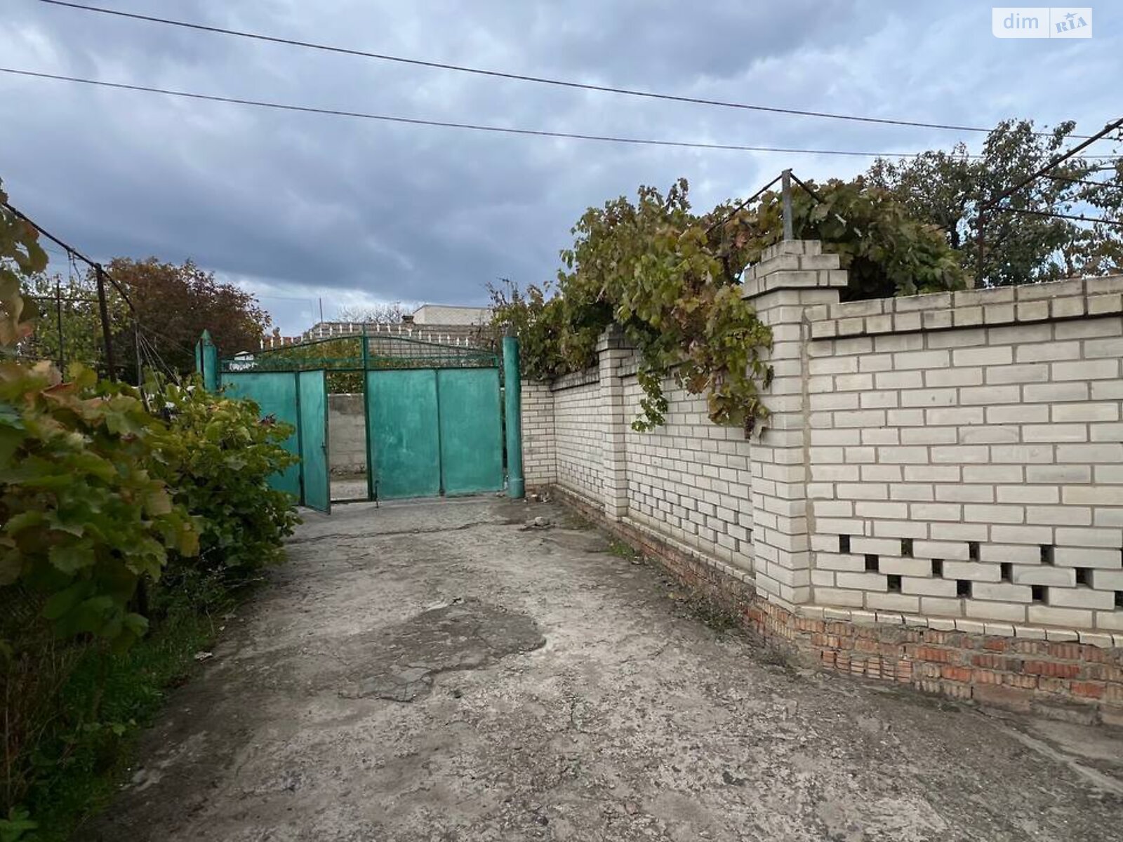 одноэтажный дом с гаражом, 125 кв. м, кирпич. Продажа в Николаеве район Старый Водопой фото 1 одноэтажный дом с гаражом, 125 кв. м, кирпич. Продажа в Николаеве район Старый Водопой фото 1