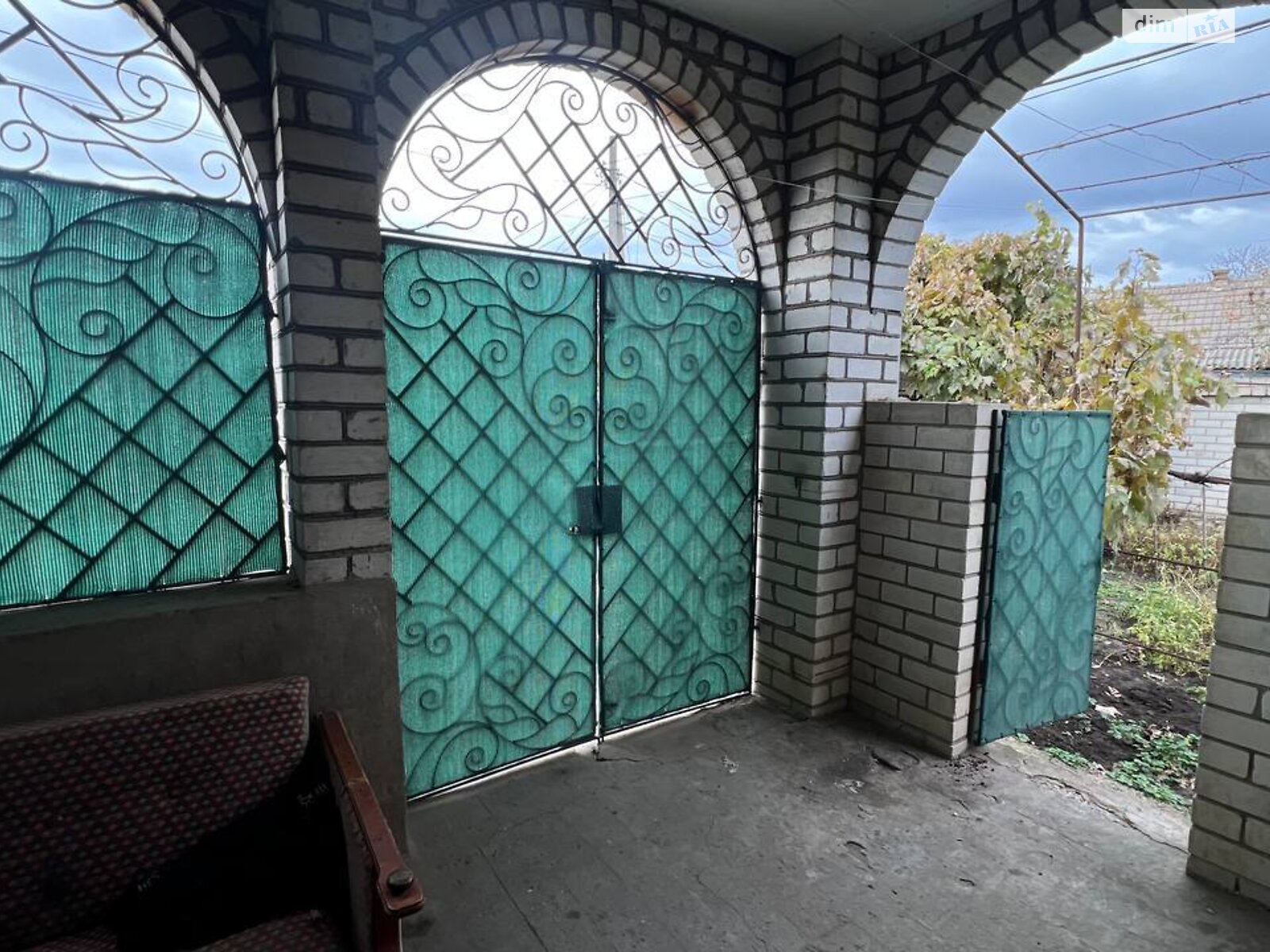 одноэтажный дом с гаражом, 125 кв. м, кирпич. Продажа в Николаеве район Старый Водопой фото 1 одноэтажный дом с гаражом, 125 кв. м, кирпич. Продажа в Николаеве район Старый Водопой фото 1