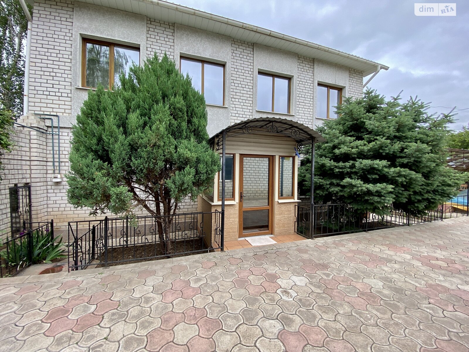 двухэтажный дом, 142.1 кв. м, кирпич. Продажа в Николаеве район Старый Водопой фото 1 двухэтажный дом, 142.1 кв. м, кирпич. Продажа в Николаеве район Старый Водопой фото 1