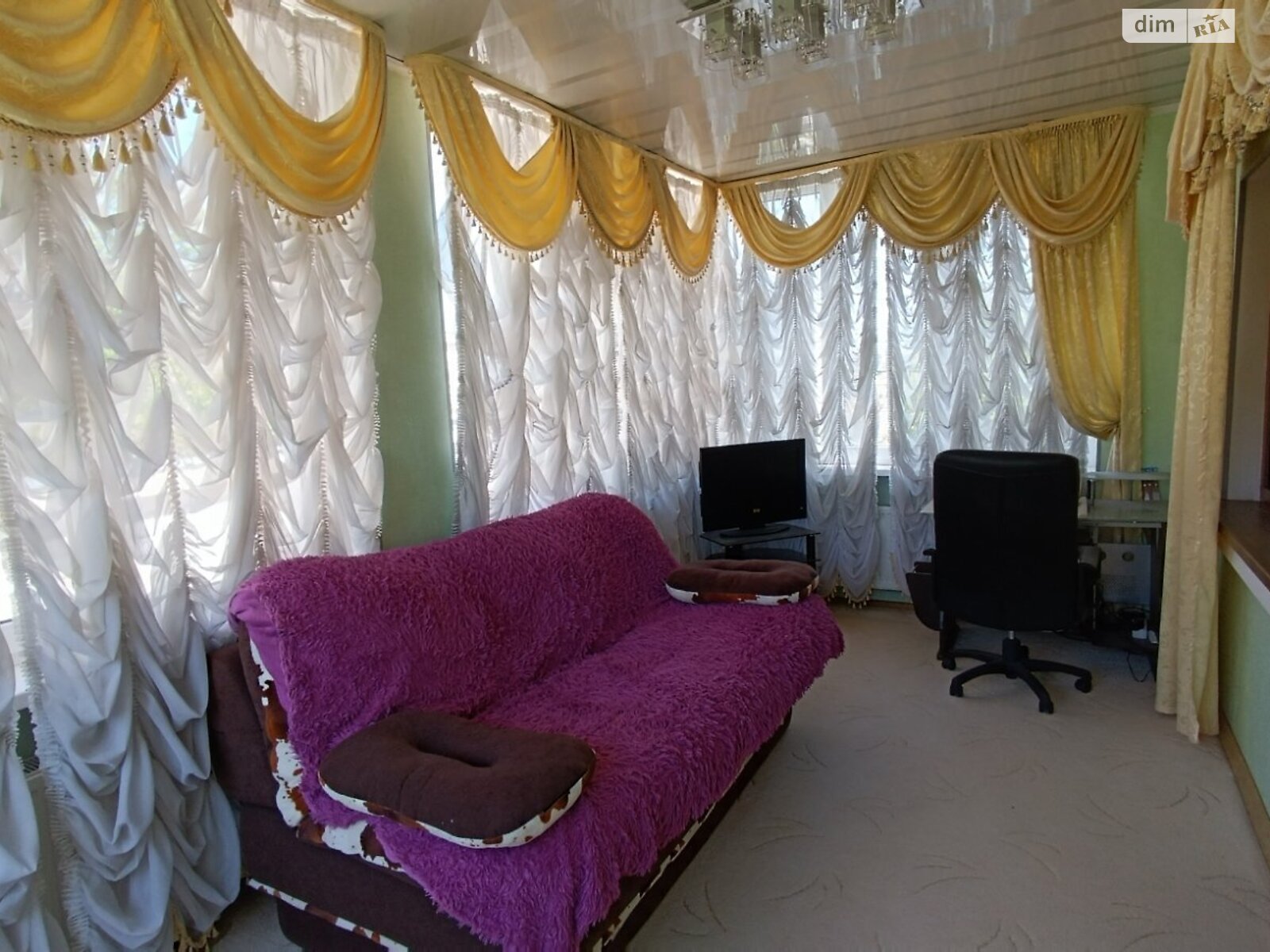 триповерховий будинок з гаражем, 210 кв. м, цегла. Продаж в Миколаєві, район Терновка фото 1 триповерховий будинок з гаражем, 210 кв. м, цегла. Продаж в Миколаєві, район Терновка фото 1