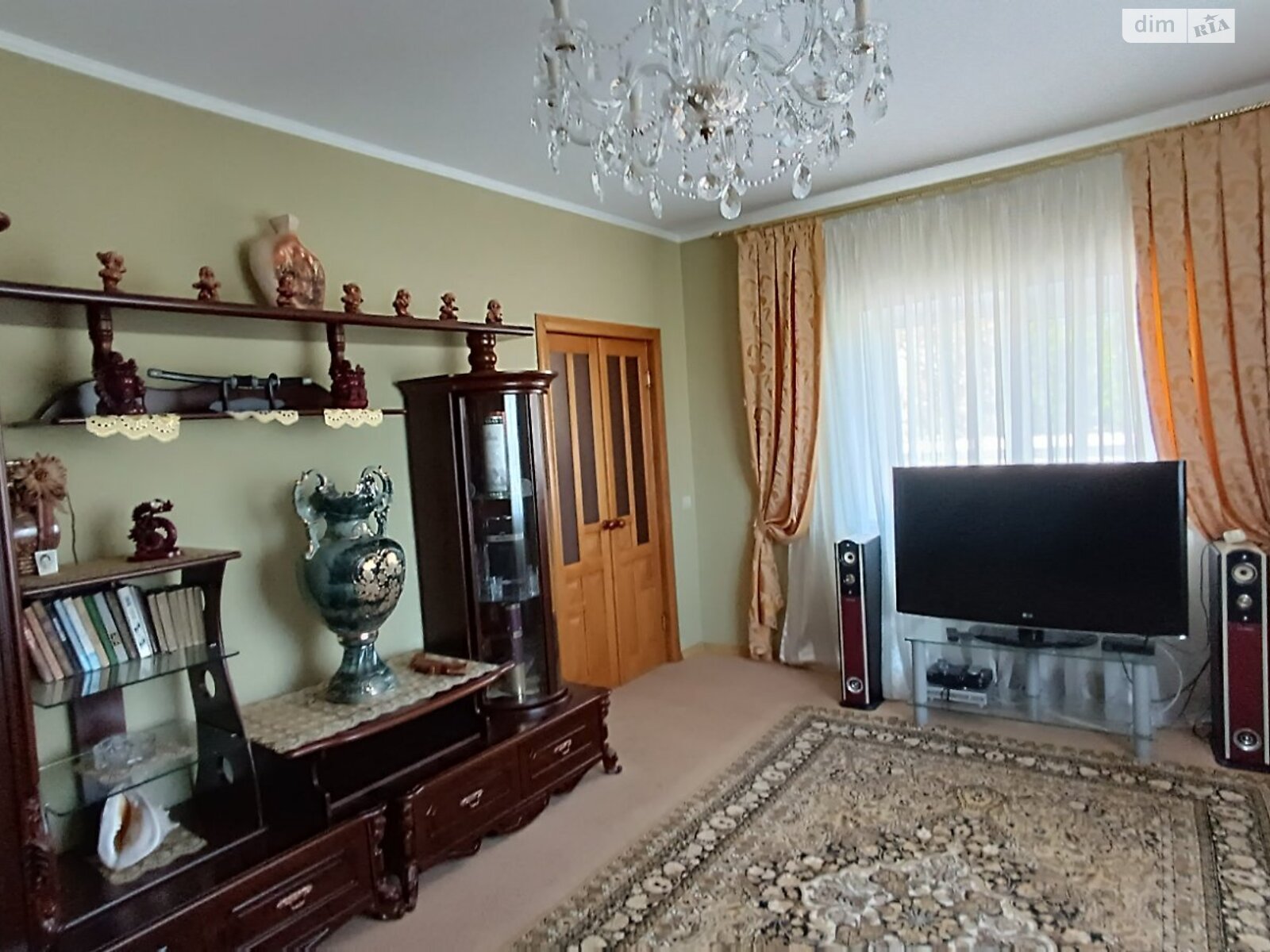 триповерховий будинок з гаражем, 210 кв. м, цегла. Продаж в Миколаєві, район Терновка фото 1 триповерховий будинок з гаражем, 210 кв. м, цегла. Продаж в Миколаєві, район Терновка фото 1