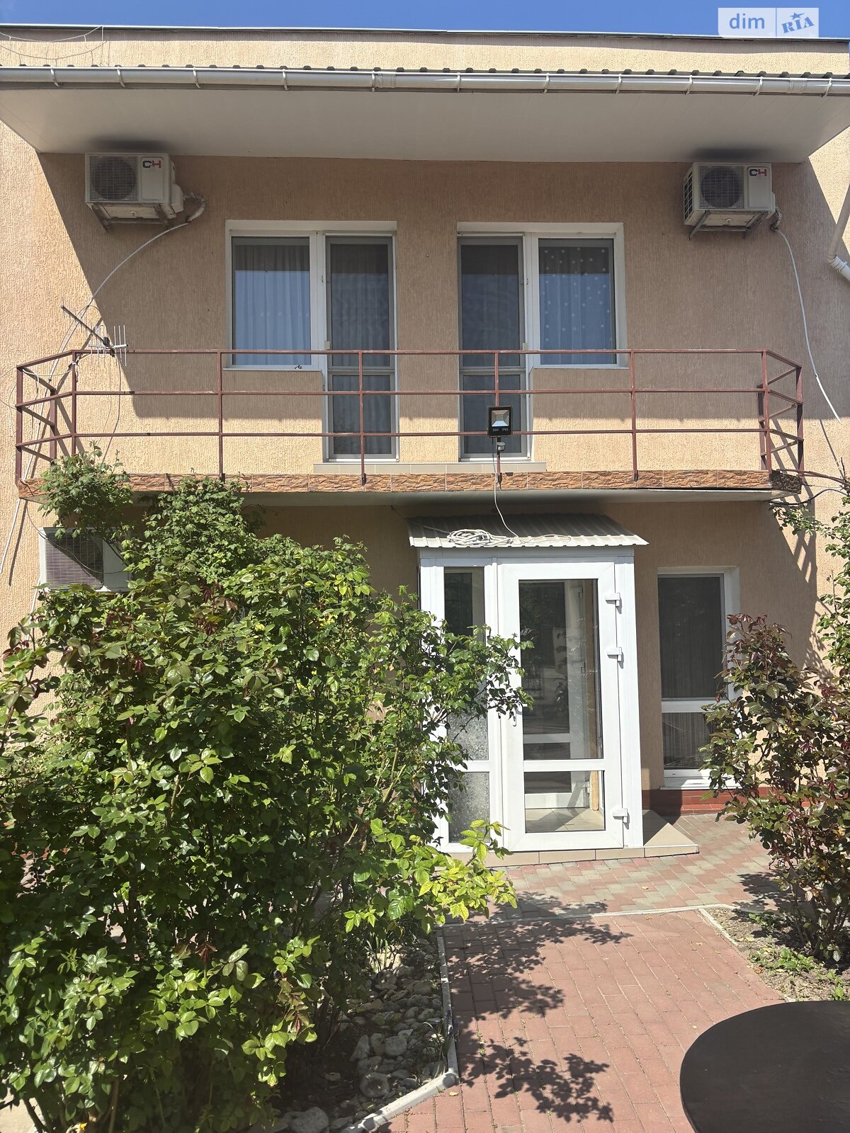 двухэтажный дом, 140 кв. м, кирпич. Продажа в Николаеве район Центр фото 1 двухэтажный дом, 140 кв. м, кирпич. Продажа в Николаеве район Центр фото 1