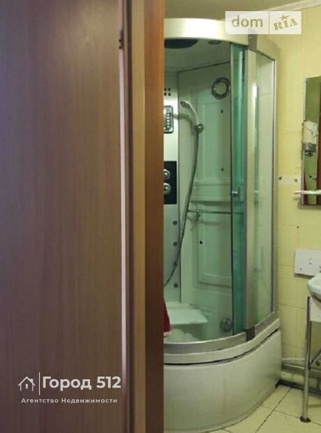 двухэтажный дом без мебели, 175 кв. м, ракушечник (ракушняк). Продажа в Николаеве район Центральный фото 1 двухэтажный дом без мебели, 175 кв. м, ракушечник (ракушняк). Продажа в Николаеве район Центральный фото 1
