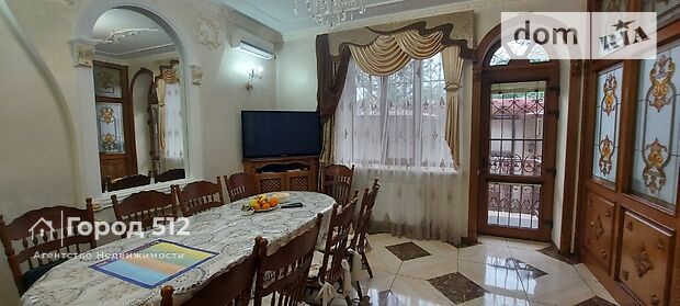 трехэтажный дом с балконом, 338.5 кв. м, кирпич. Продажа в Николаеве район Центральный фото 1 трехэтажный дом с балконом, 338.5 кв. м, кирпич. Продажа в Николаеве район Центральный фото 1