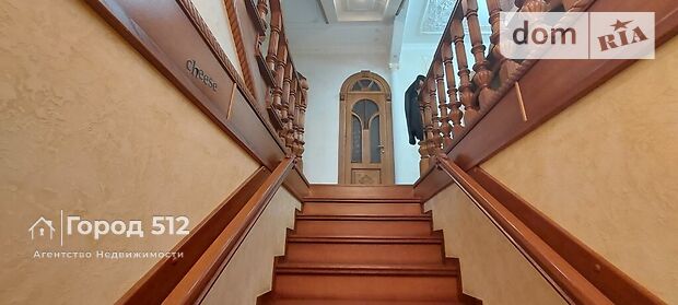 трехэтажный дом с балконом, 338.5 кв. м, кирпич. Продажа в Николаеве район Центральный фото 1 трехэтажный дом с балконом, 338.5 кв. м, кирпич. Продажа в Николаеве район Центральный фото 1