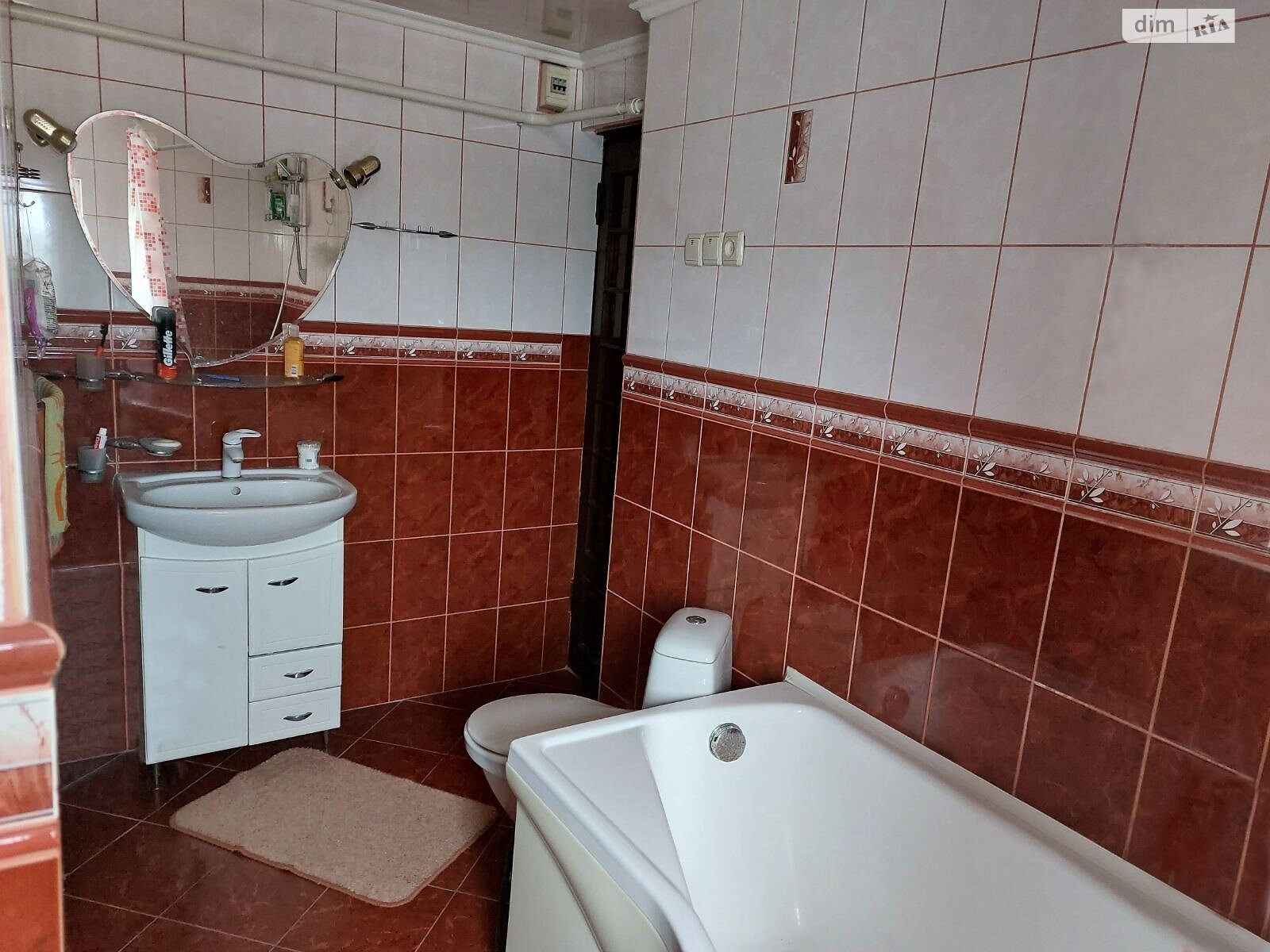 триповерховий будинок з верандою, 224.4 кв. м, ракушняк. Продаж в Миколаєві, район Центральний фото 1 триповерховий будинок з верандою, 224.4 кв. м, ракушняк. Продаж в Миколаєві, район Центральний фото 1
