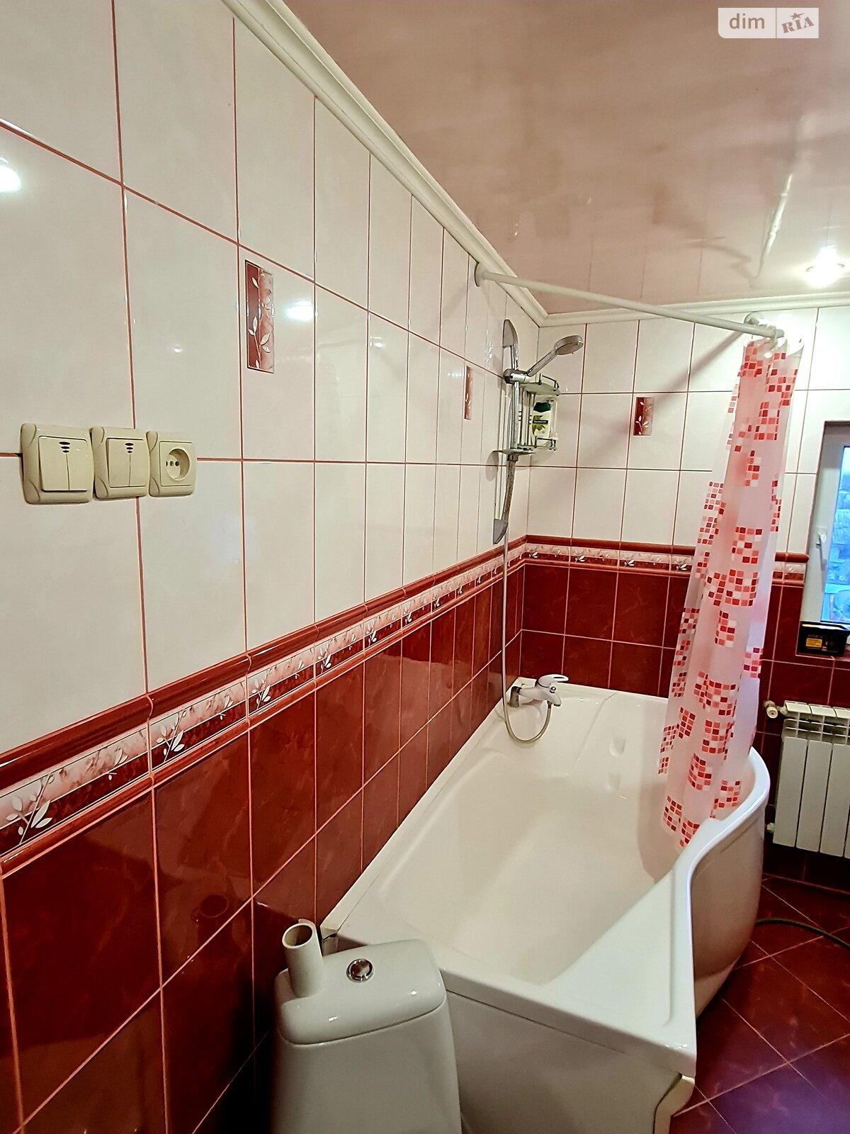 триповерховий будинок з верандою, 224.4 кв. м, ракушняк. Продаж в Миколаєві, район Центральний фото 1 триповерховий будинок з верандою, 224.4 кв. м, ракушняк. Продаж в Миколаєві, район Центральний фото 1