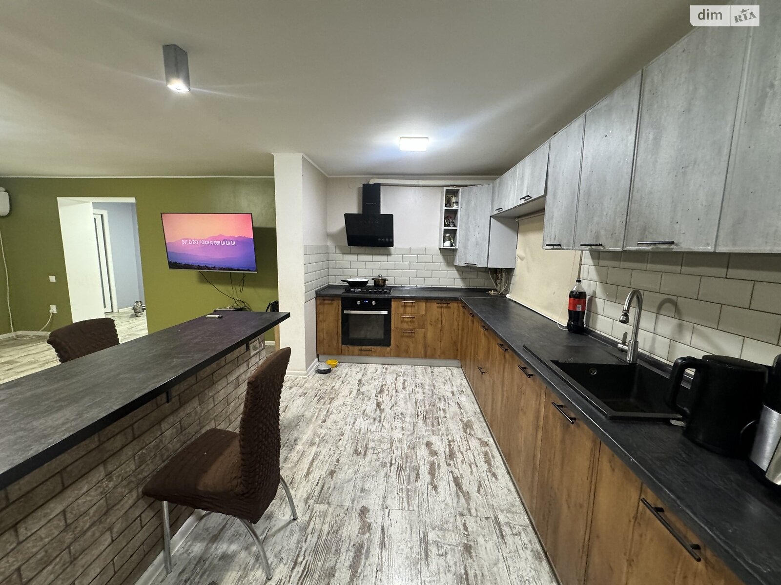 двоповерховий будинок з балконом, 188.6 кв. м, бутовий камінь. Продаж в Миколаєві, район Центральний фото 1 двоповерховий будинок з балконом, 188.6 кв. м, бутовий камінь. Продаж в Миколаєві, район Центральний фото 1