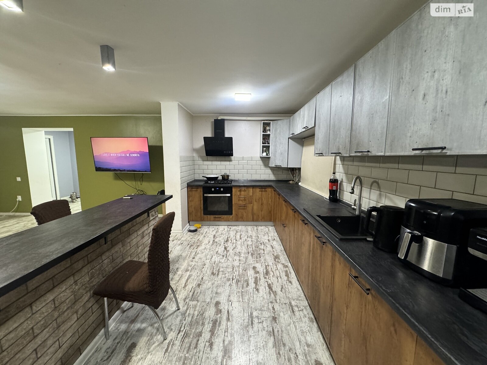 двоповерховий будинок з балконом, 188.6 кв. м, бутовий камінь. Продаж в Миколаєві, район Центральний фото 1 двоповерховий будинок з балконом, 188.6 кв. м, бутовий камінь. Продаж в Миколаєві, район Центральний фото 1