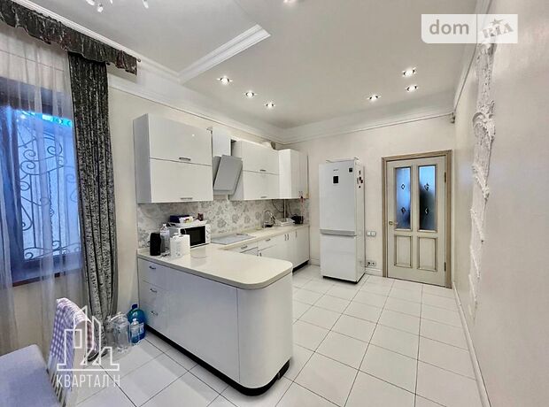 триповерховий будинок, 270 кв. м, цегла. Продаж в Миколаєві, район Центральний фото 1 триповерховий будинок, 270 кв. м, цегла. Продаж в Миколаєві, район Центральний фото 1