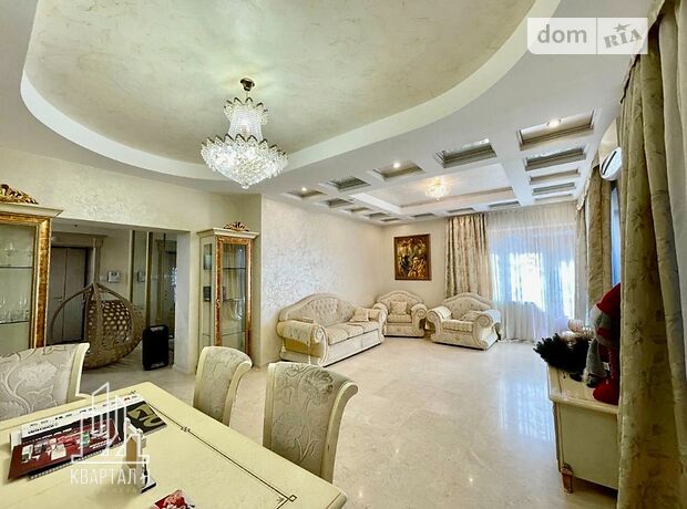 триповерховий будинок, 270 кв. м, цегла. Продаж в Миколаєві, район Центральний фото 1 триповерховий будинок, 270 кв. м, цегла. Продаж в Миколаєві, район Центральний фото 1
