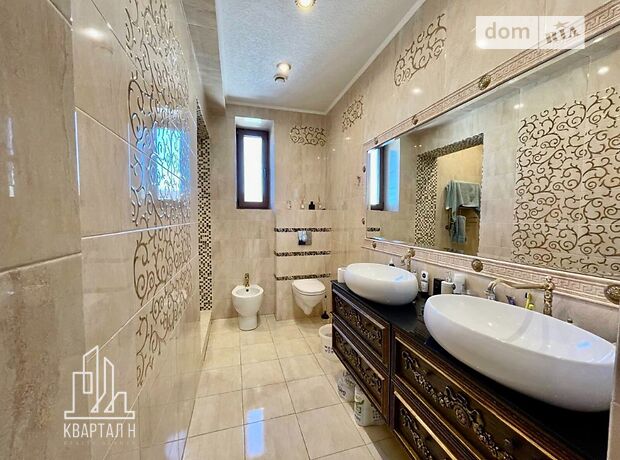 триповерховий будинок, 270 кв. м, цегла. Продаж в Миколаєві, район Центральний фото 1 триповерховий будинок, 270 кв. м, цегла. Продаж в Миколаєві, район Центральний фото 1