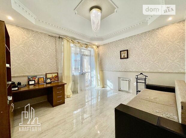 триповерховий будинок, 270 кв. м, цегла. Продаж в Миколаєві, район Центральний фото 1 триповерховий будинок, 270 кв. м, цегла. Продаж в Миколаєві, район Центральний фото 1