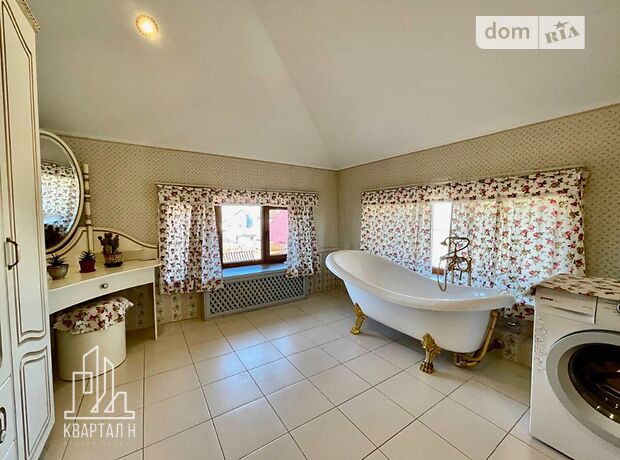 триповерховий будинок, 270 кв. м, цегла. Продаж в Миколаєві, район Центральний фото 1 триповерховий будинок, 270 кв. м, цегла. Продаж в Миколаєві, район Центральний фото 1