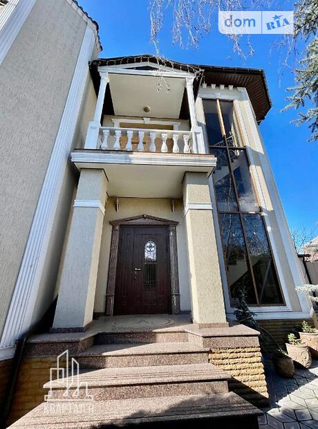 триповерховий будинок, 270 кв. м, цегла. Продаж в Миколаєві, район Центральний фото 1 триповерховий будинок, 270 кв. м, цегла. Продаж в Миколаєві, район Центральний фото 1