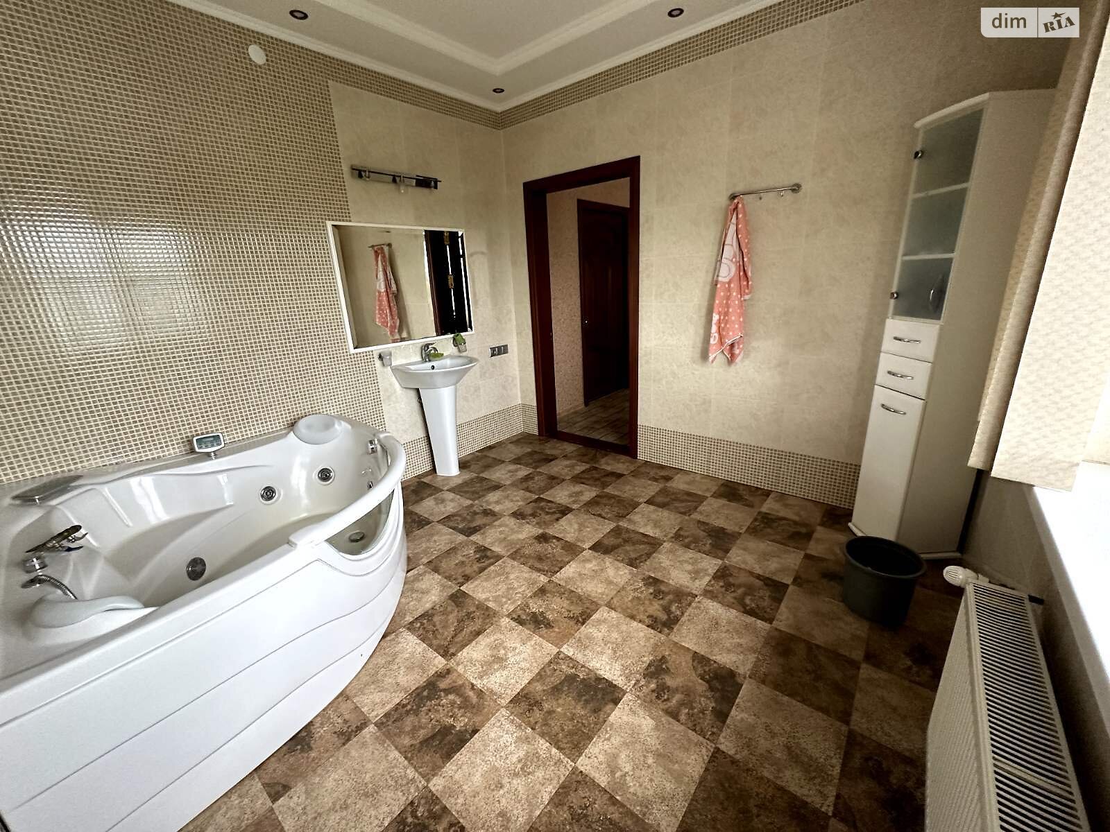 двухэтажный дом с гаражом, 594.5 кв. м, кирпич. Продажа в Николаеве район Центральный фото 1 двухэтажный дом с гаражом, 594.5 кв. м, кирпич. Продажа в Николаеве район Центральный фото 1