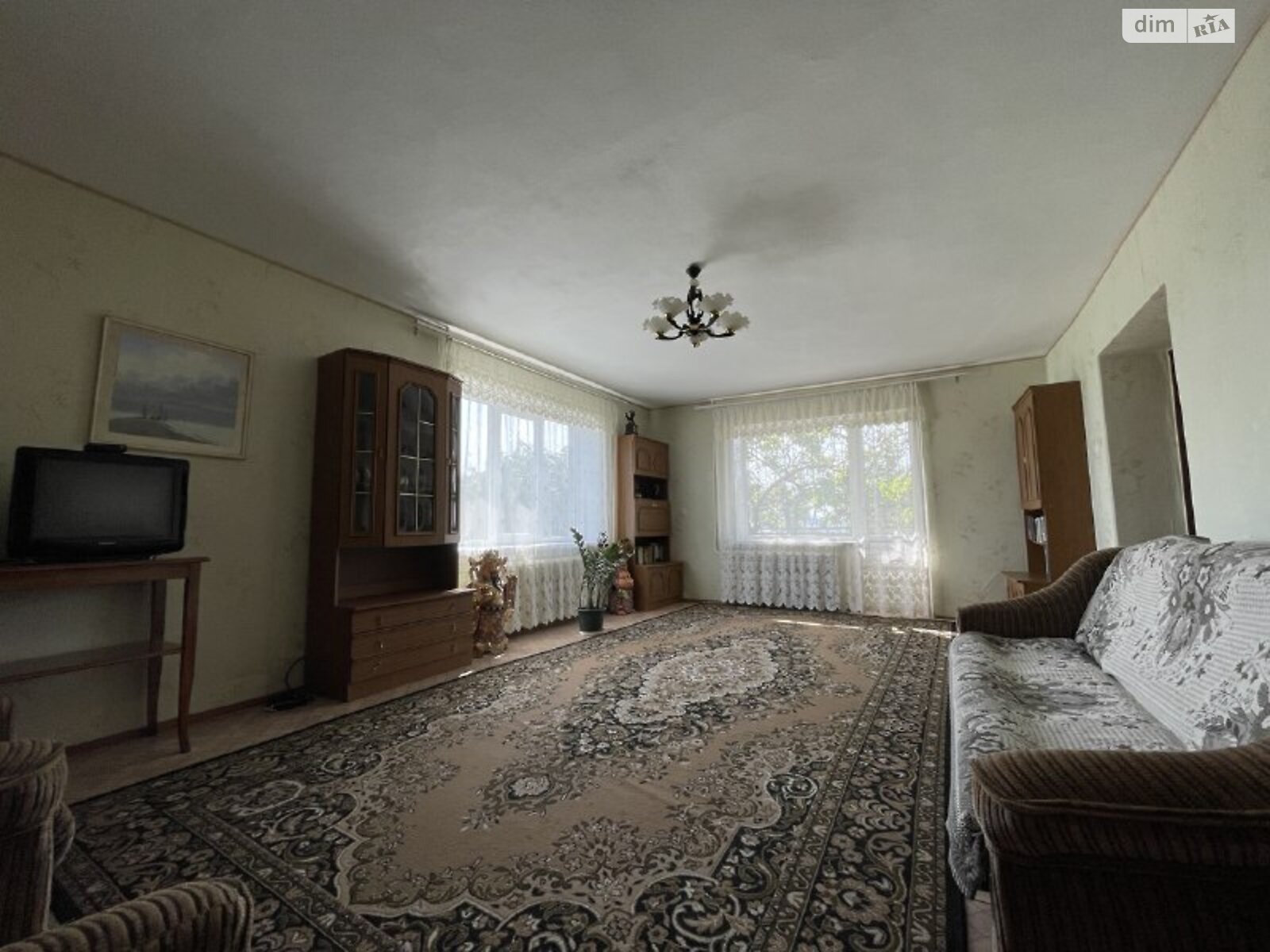 триповерховий будинок з опаленням, 200 кв. м, цегла. Продаж в Миколаєві, район Центральний фото 1 триповерховий будинок з опаленням, 200 кв. м, цегла. Продаж в Миколаєві, район Центральний фото 1
