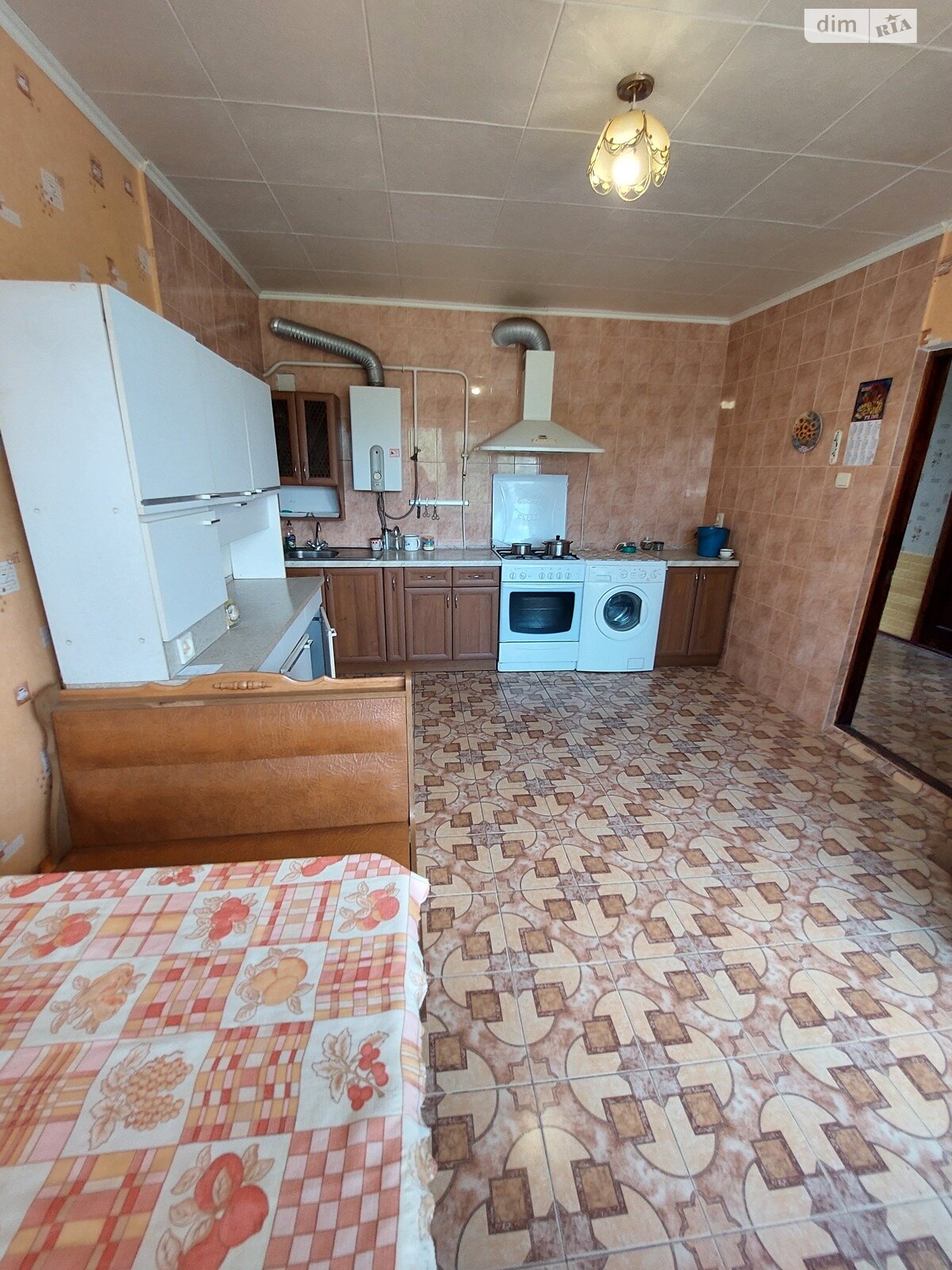 двоповерховий будинок з балконом, 200.2 кв. м, бутовий камінь. Продаж в Миколаєві, район Центральний фото 1 двоповерховий будинок з балконом, 200.2 кв. м, бутовий камінь. Продаж в Миколаєві, район Центральний фото 1