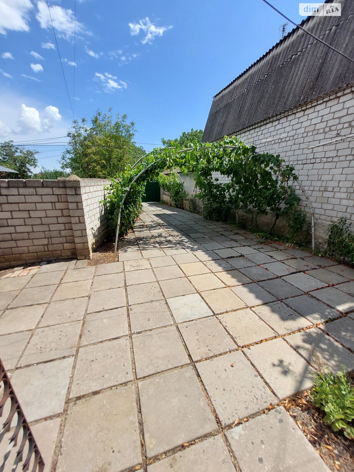 двоповерховий будинок з балконом, 200.2 кв. м, бутовий камінь. Продаж в Миколаєві, район Центральний фото 1 двоповерховий будинок з балконом, 200.2 кв. м, бутовий камінь. Продаж в Миколаєві, район Центральний фото 1