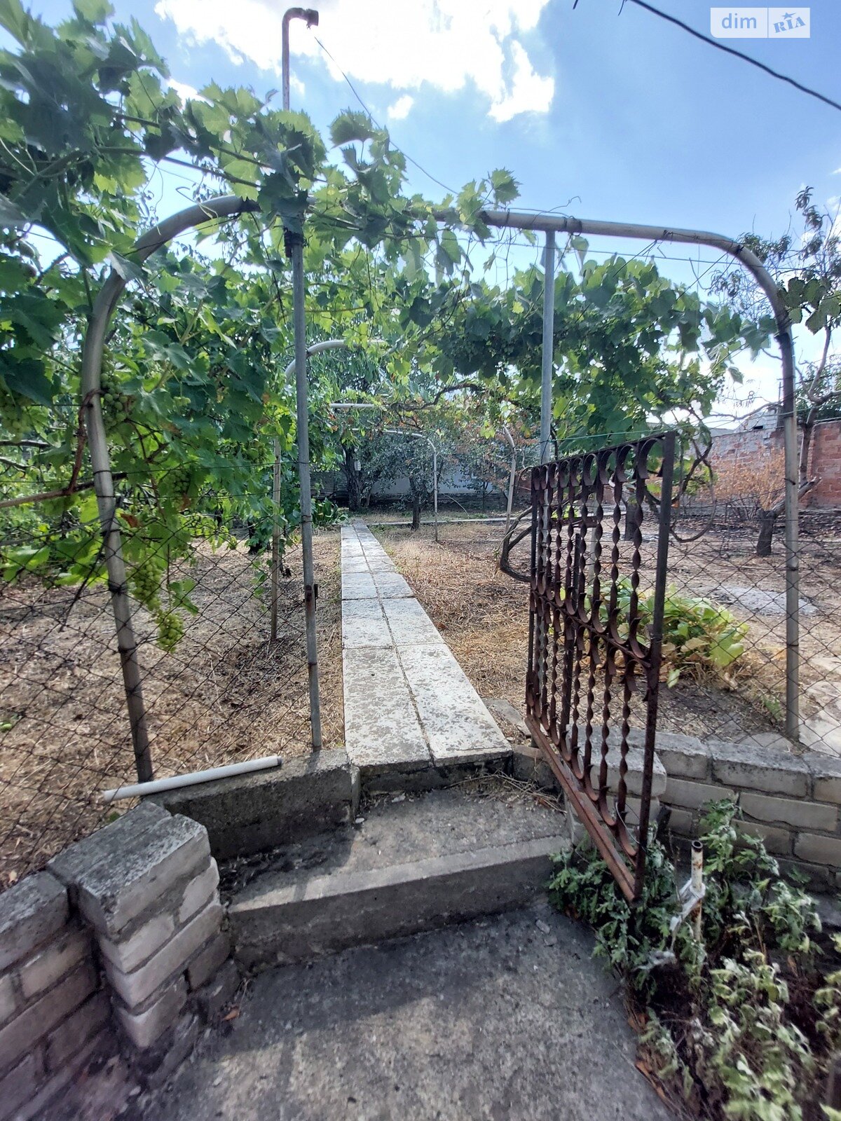 двоповерховий будинок з балконом, 200.2 кв. м, бутовий камінь. Продаж в Миколаєві, район Центральний фото 1 двоповерховий будинок з балконом, 200.2 кв. м, бутовий камінь. Продаж в Миколаєві, район Центральний фото 1