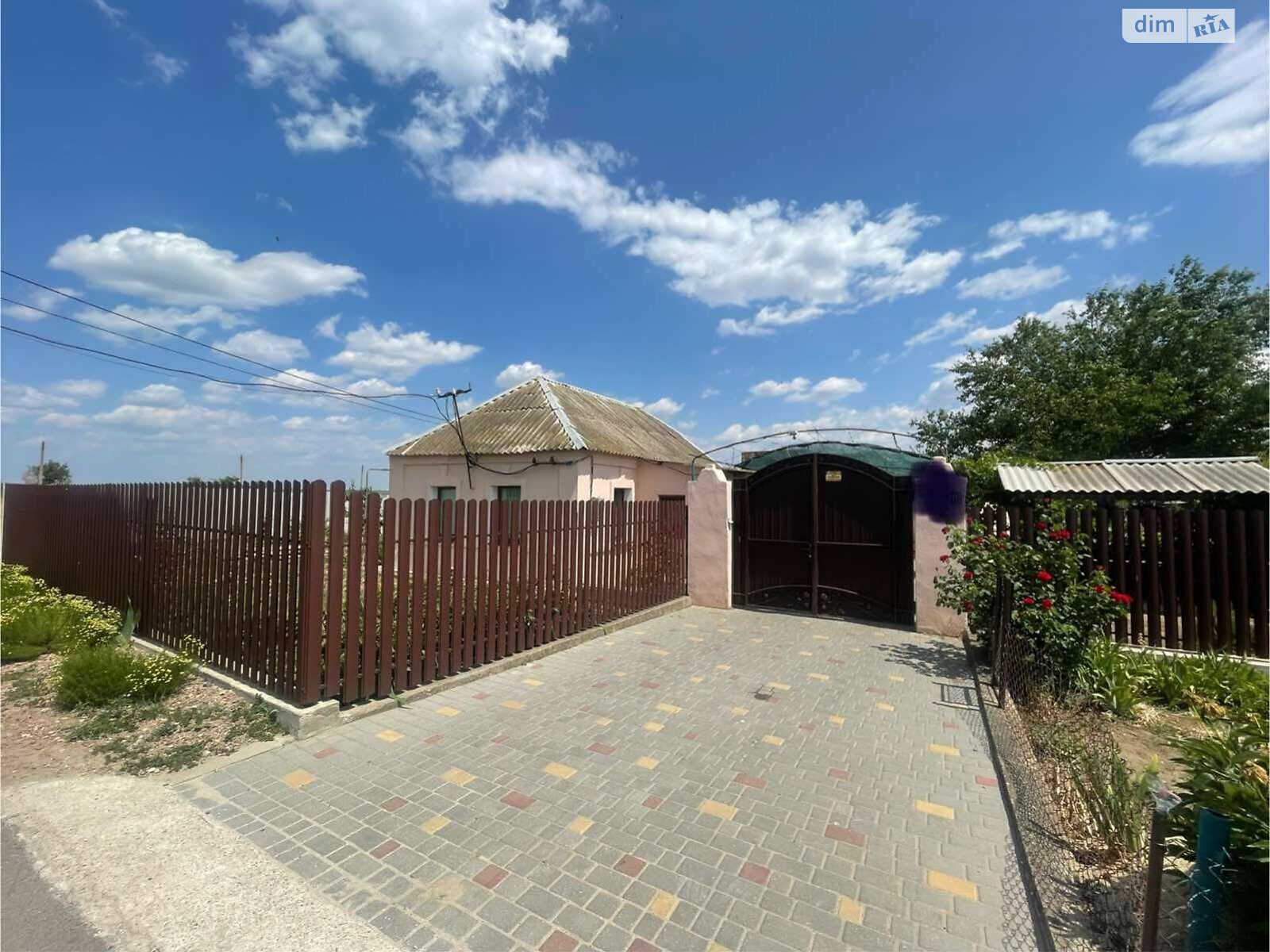 одноэтажный дом с гаражом, 61.1 кв. м, ракушечник (ракушняк). Продажа в Николаеве район Центральный фото 1 одноэтажный дом с гаражом, 61.1 кв. м, ракушечник (ракушняк). Продажа в Николаеве район Центральный фото 1