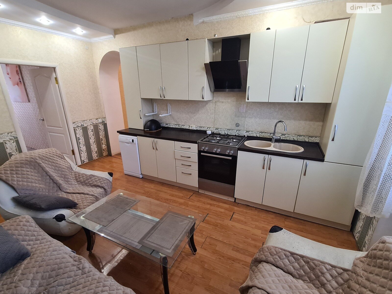 двухэтажный дом, 125.9 кв. м, шлакоблок. Продажа в Николаеве район Центральный фото 1 двухэтажный дом, 125.9 кв. м, шлакоблок. Продажа в Николаеве район Центральный фото 1