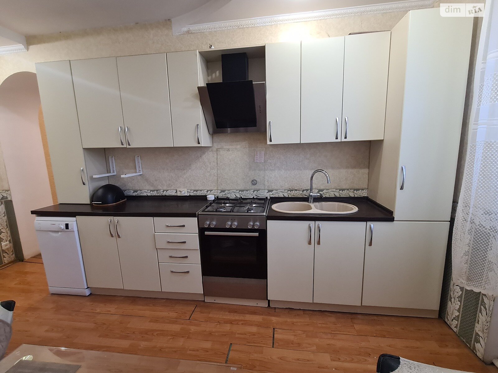 двухэтажный дом, 125.9 кв. м, шлакоблок. Продажа в Николаеве район Центральный фото 1 двухэтажный дом, 125.9 кв. м, шлакоблок. Продажа в Николаеве район Центральный фото 1
