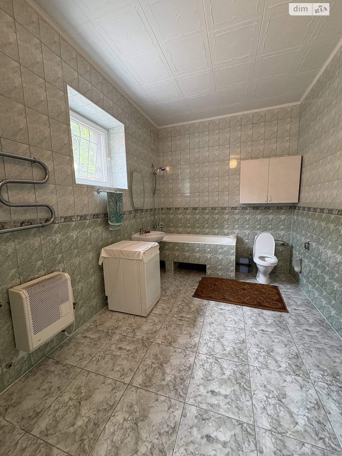 двухэтажный дом с верандой, 250 кв. м, инкерманский камень. Продажа в Николаеве район Центральный фото 1 двухэтажный дом с верандой, 250 кв. м, инкерманский камень. Продажа в Николаеве район Центральный фото 1