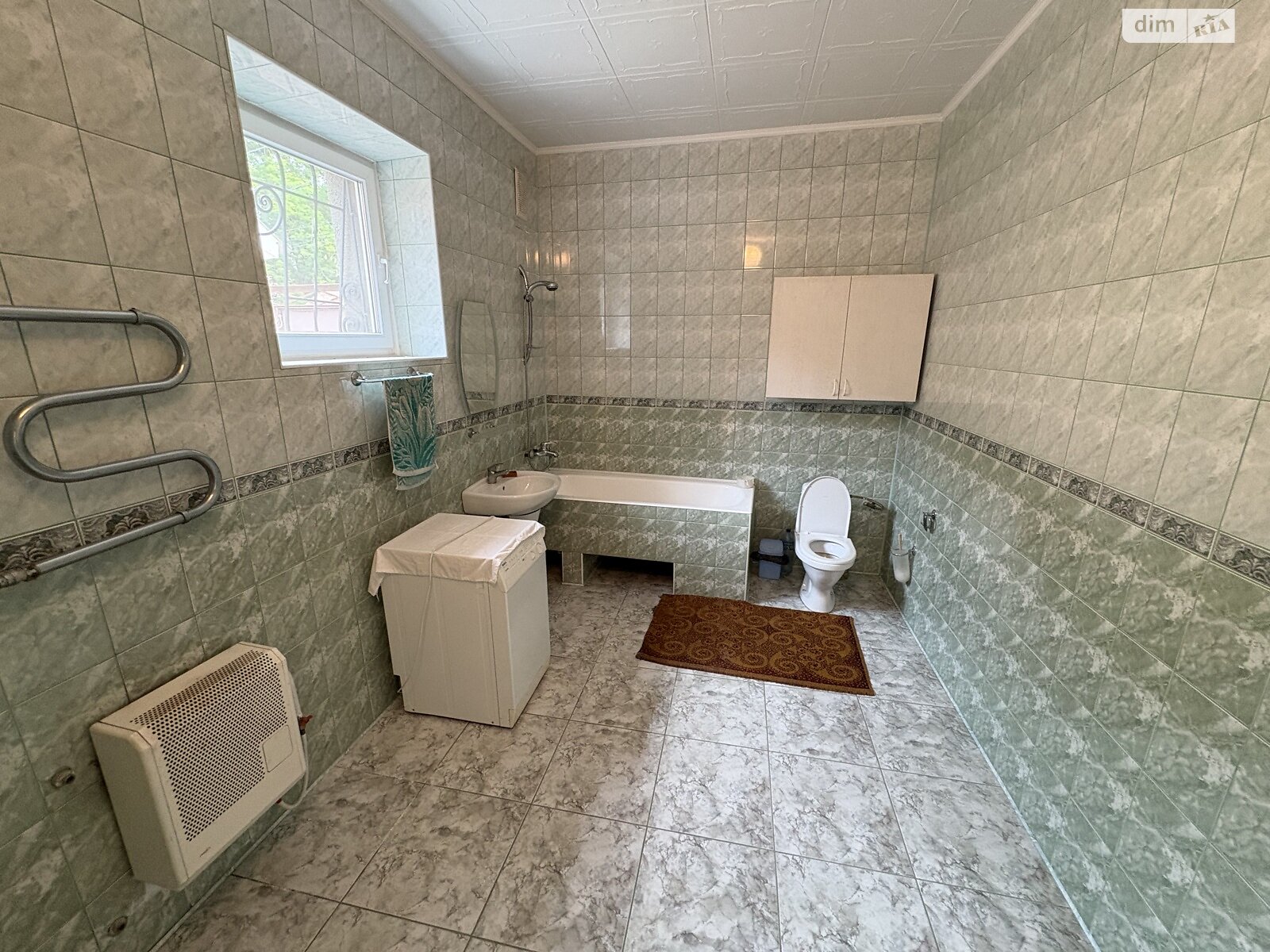 двухэтажный дом с верандой, 250 кв. м, инкерманский камень. Продажа в Николаеве район Центральный фото 1 двухэтажный дом с верандой, 250 кв. м, инкерманский камень. Продажа в Николаеве район Центральный фото 1