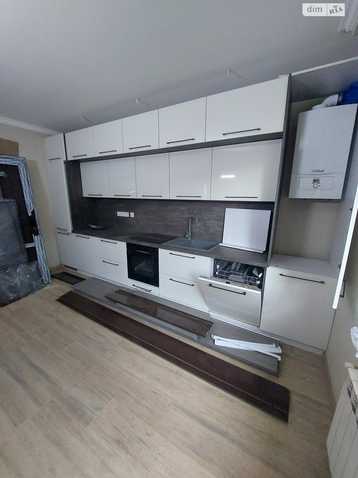 двухэтажный дом с верандой, 100 кв. м, газобетон. Продажа в Николаеве район Центральный фото 1 двухэтажный дом с верандой, 100 кв. м, газобетон. Продажа в Николаеве район Центральный фото 1