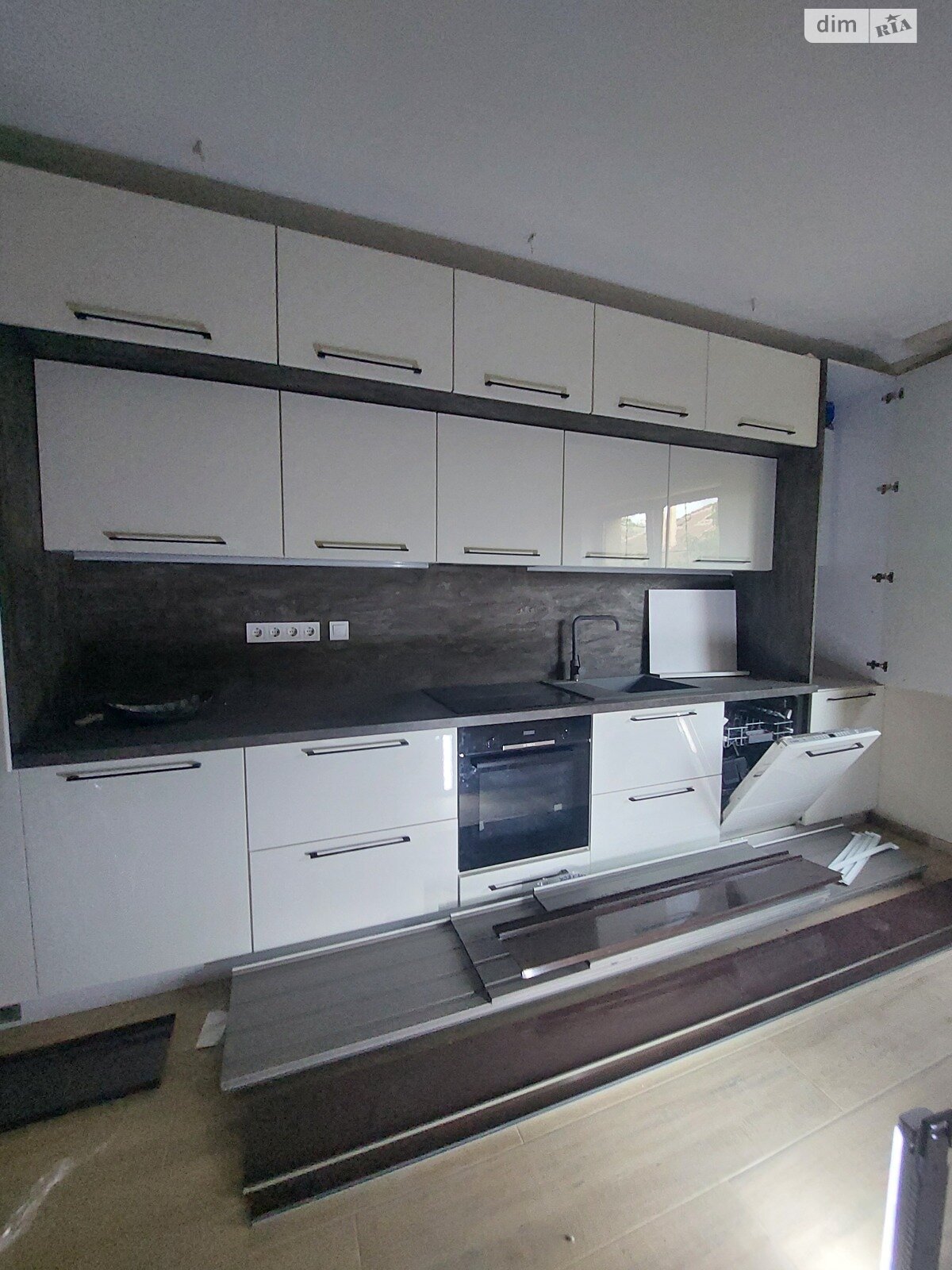 двухэтажный дом с верандой, 100 кв. м, газобетон. Продажа в Николаеве район Центральный фото 1 двухэтажный дом с верандой, 100 кв. м, газобетон. Продажа в Николаеве район Центральный фото 1