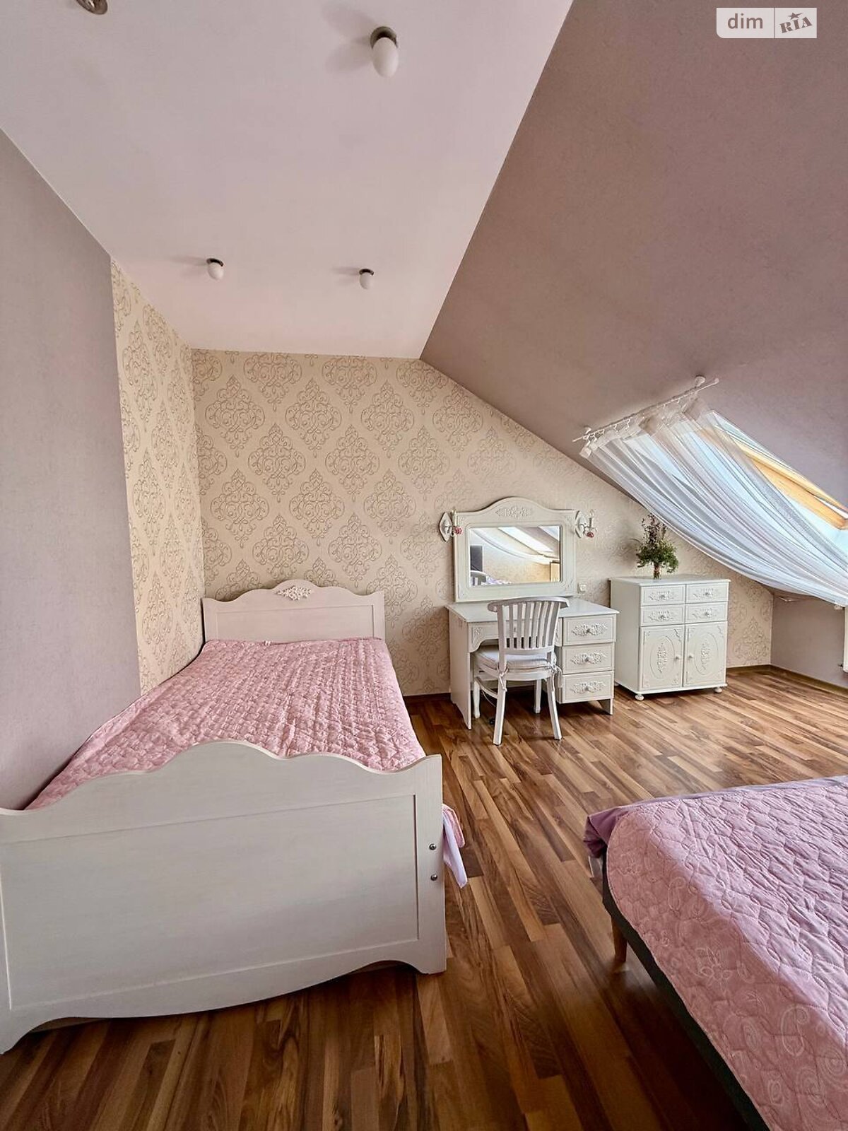 четырехэтажный дом с гаражом, 303.6 кв. м, кирпич. Продажа в Николаеве район Центральный фото 1 четырехэтажный дом с гаражом, 303.6 кв. м, кирпич. Продажа в Николаеве район Центральный фото 1