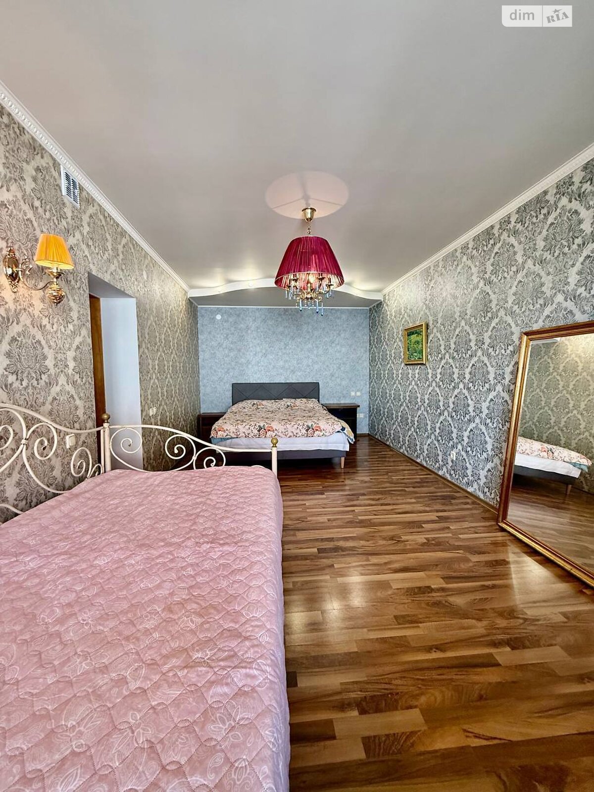 четырехэтажный дом с гаражом, 303.6 кв. м, кирпич. Продажа в Николаеве район Центральный фото 1 четырехэтажный дом с гаражом, 303.6 кв. м, кирпич. Продажа в Николаеве район Центральный фото 1
