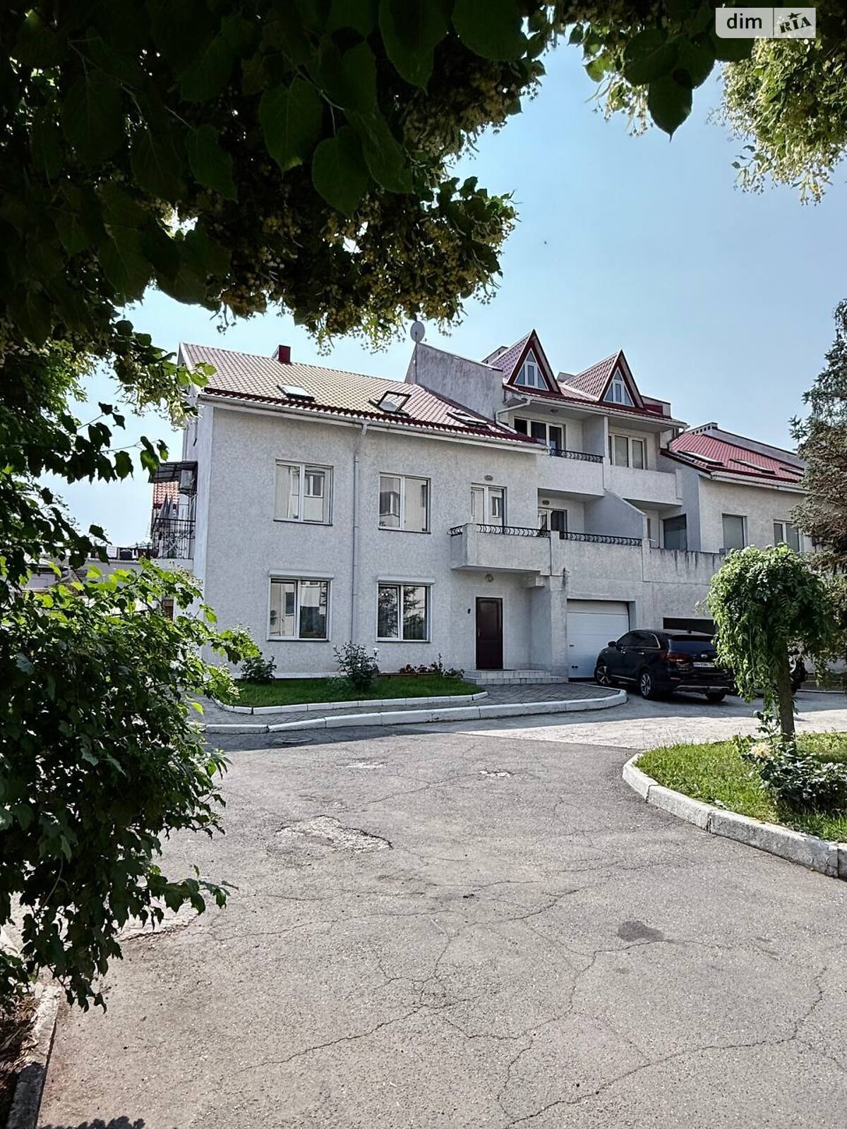 четырехэтажный дом с гаражом, 303.6 кв. м, кирпич. Продажа в Николаеве район Центральный фото 1 четырехэтажный дом с гаражом, 303.6 кв. м, кирпич. Продажа в Николаеве район Центральный фото 1