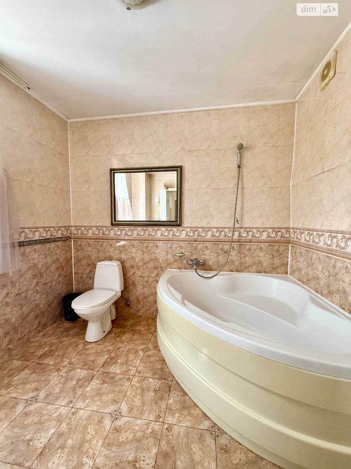 четырехэтажный дом с гаражом, 303.6 кв. м, кирпич. Продажа в Николаеве район Центральный фото 1 четырехэтажный дом с гаражом, 303.6 кв. м, кирпич. Продажа в Николаеве район Центральный фото 1