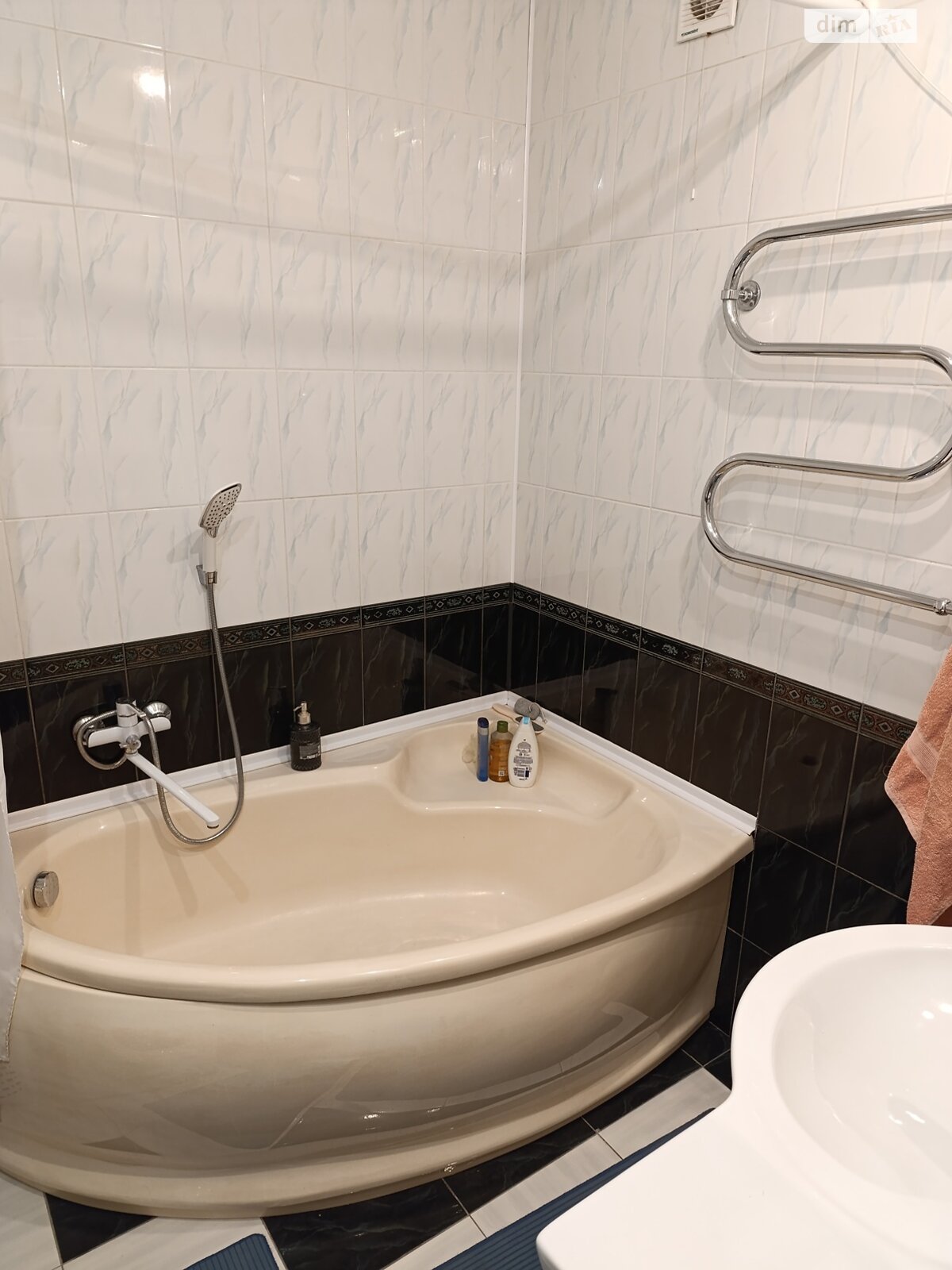 одноэтажный дом беседка, 98.9 кв. м, бутовый камень. Продажа в Николаеве район Ингульский фото 1 одноэтажный дом беседка, 98.9 кв. м, бутовый камень. Продажа в Николаеве район Ингульский фото 1