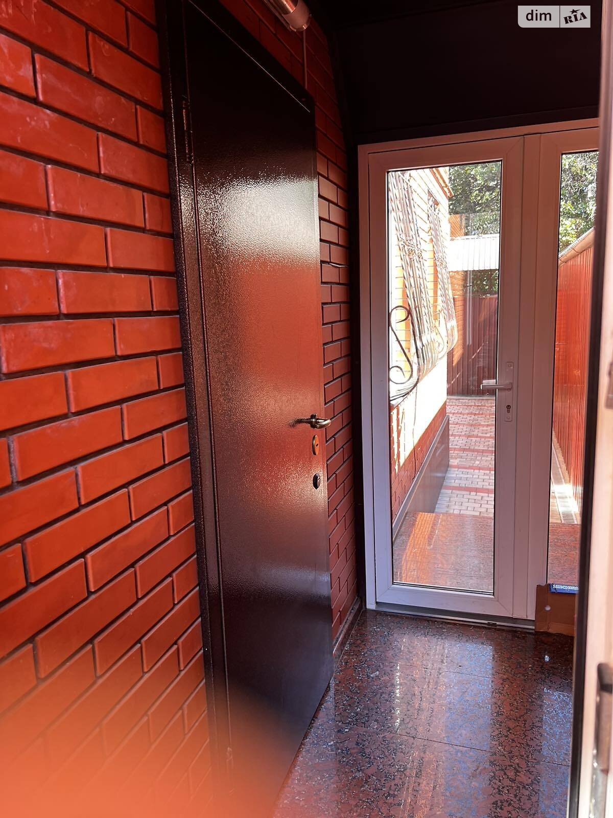 двухэтажный дом с гаражом, 157.1 кв. м, пеноблок. Продажа в Николаеве район Центральный фото 1 двухэтажный дом с гаражом, 157.1 кв. м, пеноблок. Продажа в Николаеве район Центральный фото 1