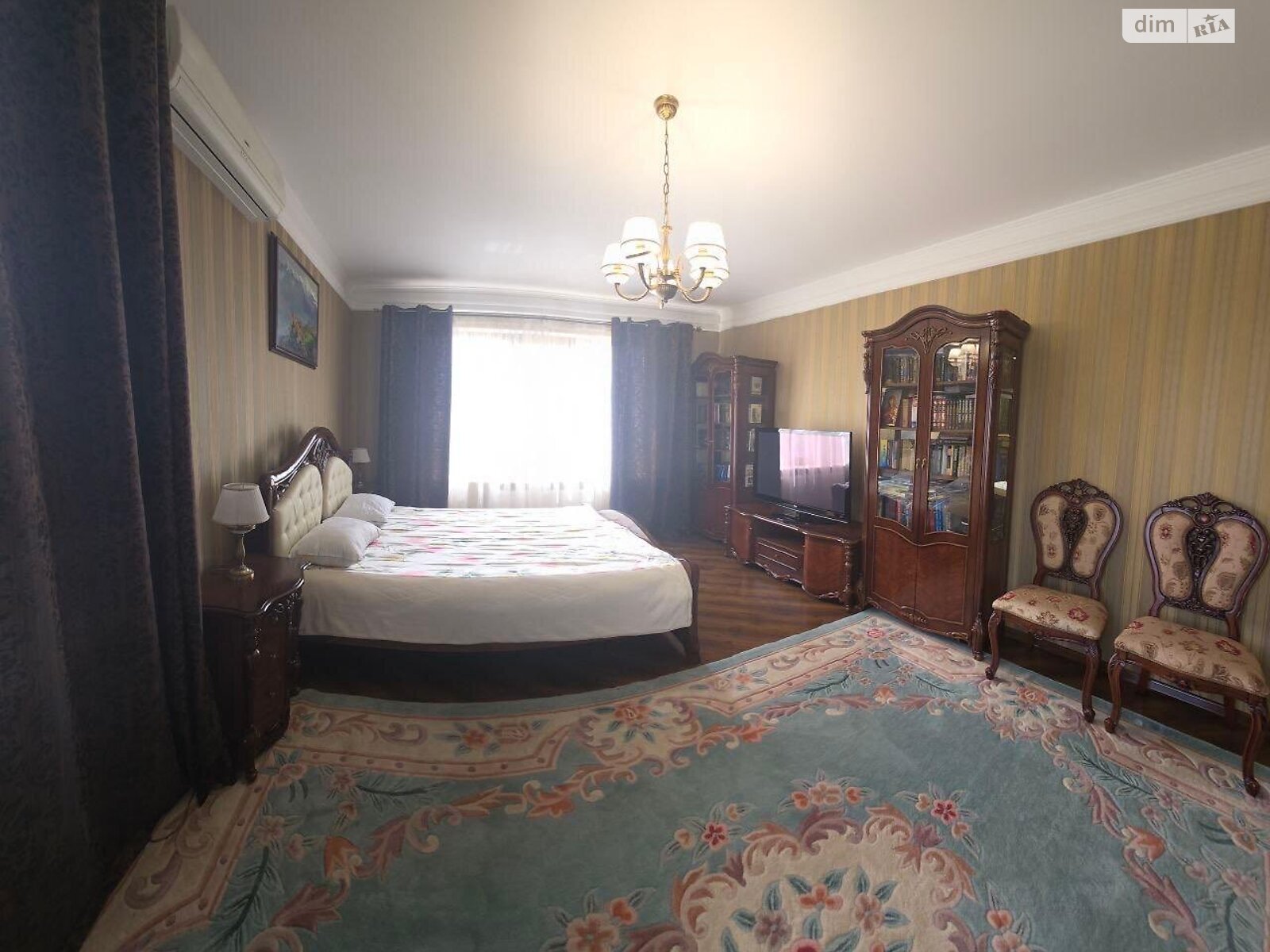 трехэтажный дом с верандой, 425.5 кв. м, ракушечник (ракушняк). Продажа в Николаеве район Варваровка фото 1 трехэтажный дом с верандой, 425.5 кв. м, ракушечник (ракушняк). Продажа в Николаеве район Варваровка фото 1