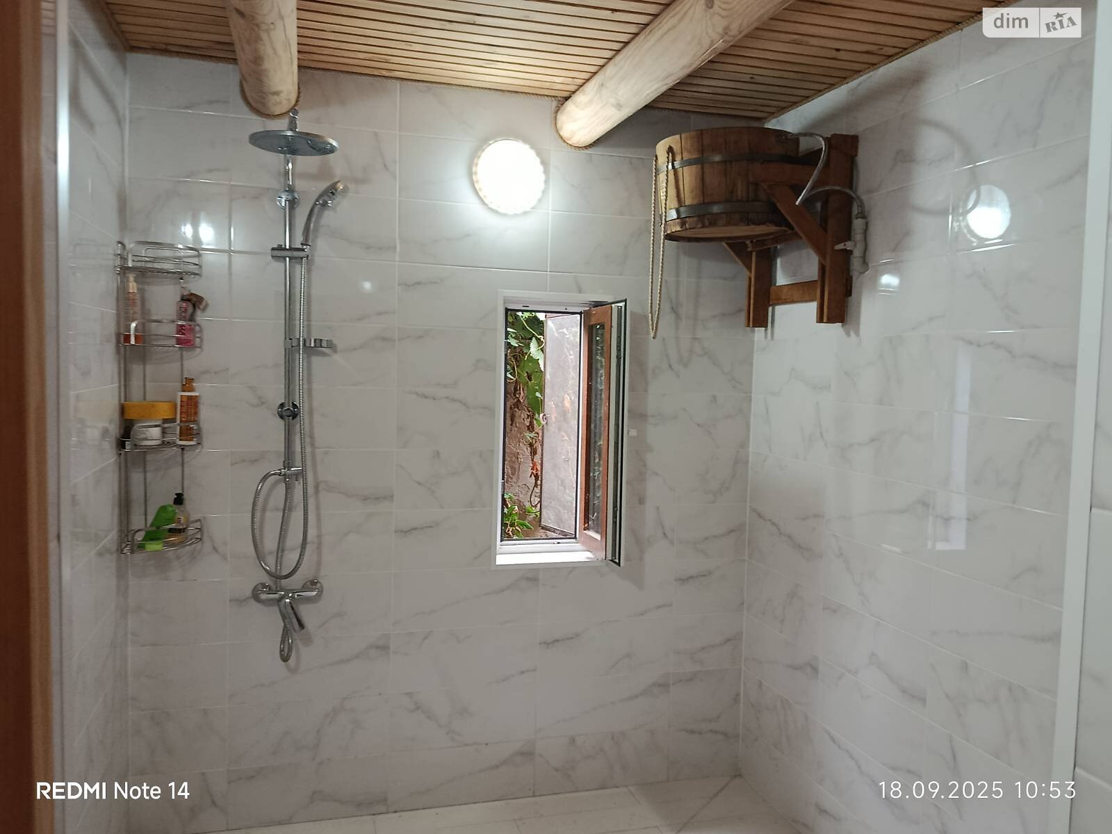 трехэтажный дом с верандой, 425.5 кв. м, ракушечник (ракушняк). Продажа в Николаеве район Варваровка фото 1 трехэтажный дом с верандой, 425.5 кв. м, ракушечник (ракушняк). Продажа в Николаеве район Варваровка фото 1