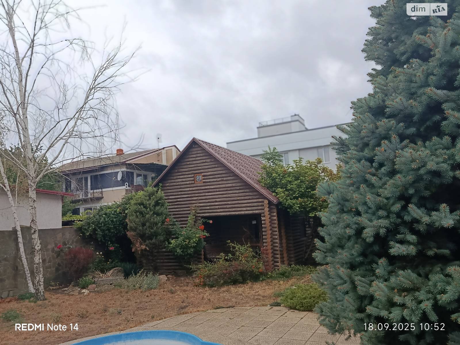 трехэтажный дом с верандой, 425.5 кв. м, ракушечник (ракушняк). Продажа в Николаеве район Варваровка фото 1 трехэтажный дом с верандой, 425.5 кв. м, ракушечник (ракушняк). Продажа в Николаеве район Варваровка фото 1