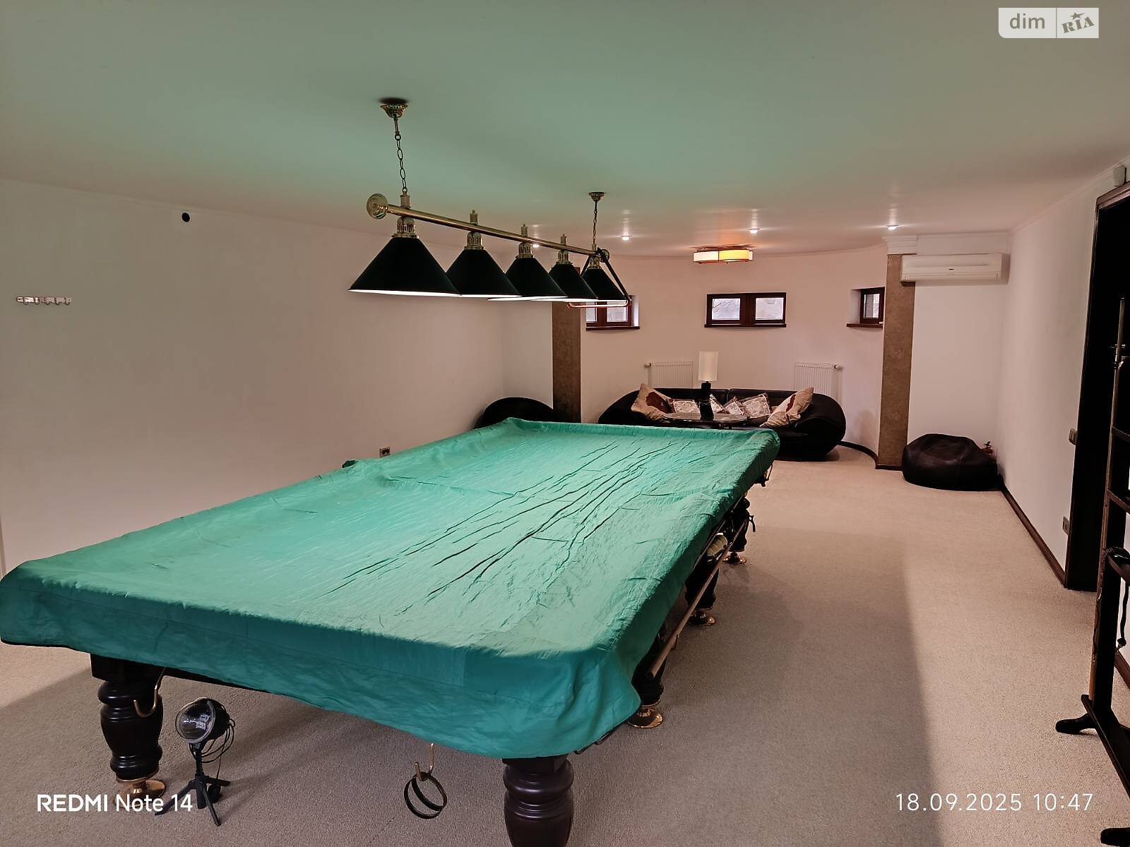 трехэтажный дом с верандой, 425.5 кв. м, ракушечник (ракушняк). Продажа в Николаеве район Варваровка фото 1 трехэтажный дом с верандой, 425.5 кв. м, ракушечник (ракушняк). Продажа в Николаеве район Варваровка фото 1