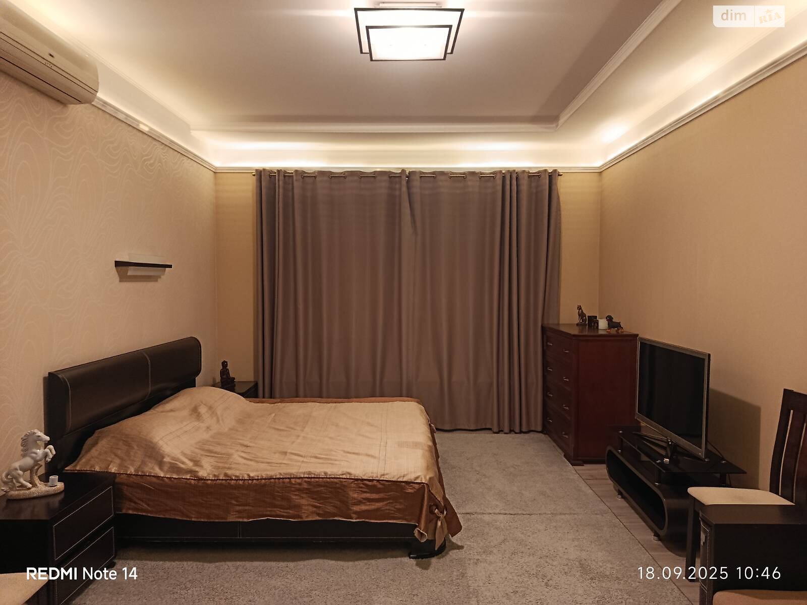 трехэтажный дом с верандой, 425.5 кв. м, ракушечник (ракушняк). Продажа в Николаеве район Варваровка фото 1 трехэтажный дом с верандой, 425.5 кв. м, ракушечник (ракушняк). Продажа в Николаеве район Варваровка фото 1